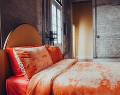Koko talo/asunto Luxurious Condo Sleeps 14 In French Quarter W/2 Private Balconies! (New Orleans, Amerikan Yhdysvallat)