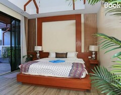 Cijela kuća/apartman Three-bedroom Pool Villa Only 250m From The Beach (Rawai, Tajland)