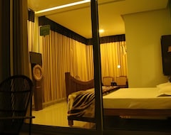 Otel Tranquil Valley Resort (Munnar, Hindistan)