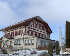 Otel Gasthof Sternen Detligen (Uettligen, İsviçre)