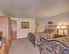 Hotel Village Square Suite 631 (Copper Mountain, USA)