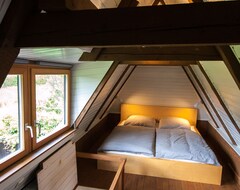 Koko talo/asunto Small Log House In A Fantastic Location (Odderade, Saksa)