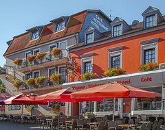 Hotelli Hotel Restaurant Zum Schwan (Mettlach, Saksa)