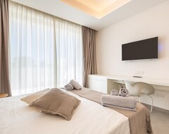 Hotel 3072 Perla Saracena Luxury Suites - Matrimoniale Con Patio Esterno (Salve, Italia)