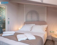 Hotel Pink Panther Maisonette Suite (Argostoli, Grecia)