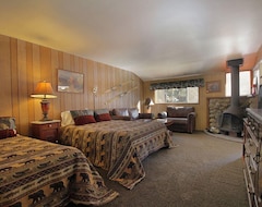 Otel Silver Pines Lodge (Idyllwild, ABD)