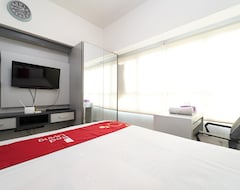Hotel Redliving Apartemen Springlake Summarecon - Happy Rooms Tower Elodea With Netflix (Bekasi, Indonesia)