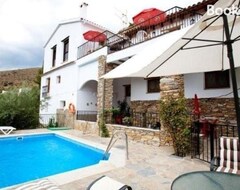 Hele huset/lejligheden Ferienhaus In Laroya Mit Whirlpool, Gemeinschaftlichem Pool Und Grill (Laroya, Spanien)