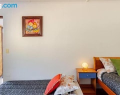Entire House / Apartment Del Alto (Viña del Mar, Chile)