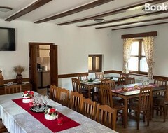 Casa rural Pensiunea Kacso (Miercurea Nirajului, Romania)