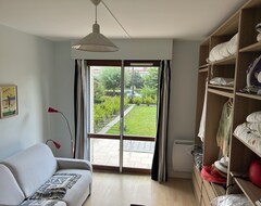 Koko talo/asunto Very Nice Apartment 60m2 In Cabourg, Sea Front, Sea View, Large Garden 250 M2, Wifi (Cabourg, Ranska)