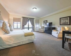 Hotel The Lodge at Atlantic Beach (Melkbosstrand, South Africa)