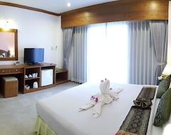 Khách sạn Hotel Mt (Patong Beach, Thái Lan)