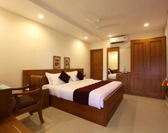 Hotel Golden Palace (Irinjalakuda, Indija)
