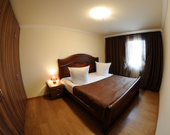 Cross Resort Hotel (Yerevan, Armenia)
