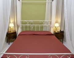 Bed & Breakfast Palazzo Riario (Viterbo, Ý)