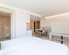 Halley Hotel & Apartments Affiliated By Melia (Benidorm, España)