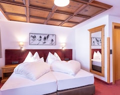 Hotel Sonnenheim (St. Anton am Arlberg, Austria)