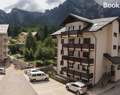 Entire House / Apartment Mountain Valley View (Buşteni, Romania)