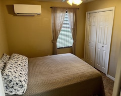 Casa/apartamento entero Cozy Get Away (Lakeland, EE. UU.)