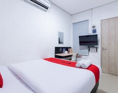 Hotel Reddoorz Plus Near Mall Pondok Indah (Jakarta, Indonesien)
