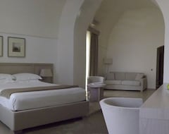 Hotelli Relais Histò San Pietro sul Mar Piccolo (Taranto, Italia)