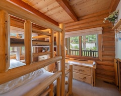 Cijela kuća/apartman Bears Lair Log Cabin In Carnelian Bay (Carnelian Bay, Sjedinjene Američke Države)