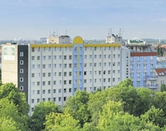Hotelli Holiday Inn Berlin Mitte (Berliini, Saksa)