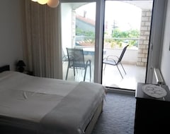 Hotelli Apartment Marin (Novi Vinodolski, Kroatia)