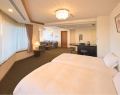 Khách sạn Sport & Do Resort Resol No Mori (Chosei, Nhật Bản)