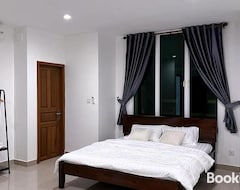 Entire House / Apartment D32 Homestay near airport Behind Brown coffee airport (Phnom Penh, Cambodia)