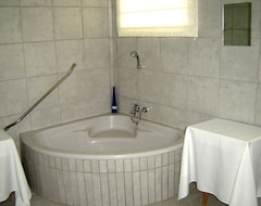 Herb Garden Guesthouse (Colesberg, South Africa)