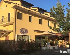 Khách sạn Hotel La Fenice (Rosarno, Ý)