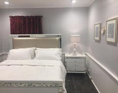Cijela kuća/apartman Cozy & Luxury Suite With Private Entrance Preview Listing (Huntington Station, Sjedinjene Američke Države)