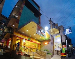 Reddoorz Plus @ Taj Hotel Tuguegarao (Tuguegarao City, Filipinas)