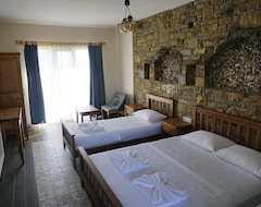 Hotel Laz Koyu Konukevi (Çanakkale, Turquía)