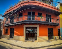 Hotel The Orange House (Santa Marta, Colombia)
