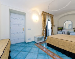 Khách sạn Hotel Bellevue Benessere & Relax (Ischia, Ý)