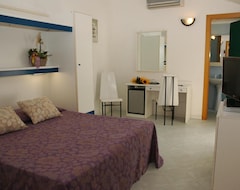 Khách sạn Aparthotel Carinzia (Lignano Sabbiadoro, Ý)