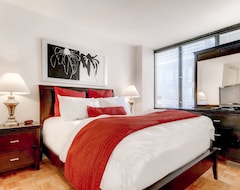 Hotel Churchill At 235 West 56Th (New York, USA)