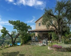 Toàn bộ căn nhà/căn hộ Beautiful Mansion In Vallefoglia With Swimming Pool (Moglia, Ý)