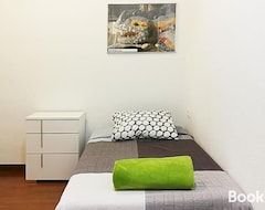 Entire House / Apartment Apartamento Barcelona 10 (Salou, Spain)