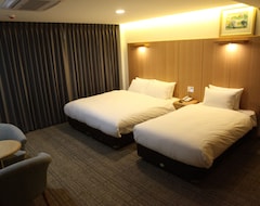 Khách sạn Hotel Dongbang (Jinju, Hàn Quốc)