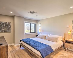Entire House / Apartment New! Modern Condo At Shangri La: Golf, Boat, Fish! (Afton, USA)
