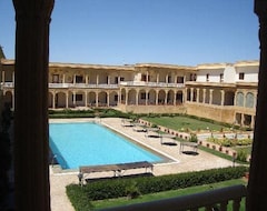 Hotel The Royal Courts (Jaisalmer, India)
