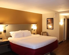 Khách sạn Ramada by Wyndham Lansing Hotel & Conference Center (Lansing, Hoa Kỳ)
