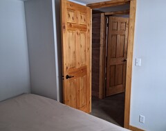 Cijela kuća/apartman A Cabin In Retallack Bc, With All The Amenities. Adventure Right Out The Door. (Kaslo, Kanada)