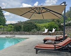 Cijela kuća/apartman Beautiful Bastide In Provence With Swimming Pool, Tennis Court, And Jacuzzi (Céreste, Francuska)