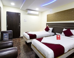 Hotel Capital O 7648 Sri Navya Grand (Hyderabad, India)