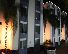 Khách sạn Dayz (Caleta de Campos, Mexico)
